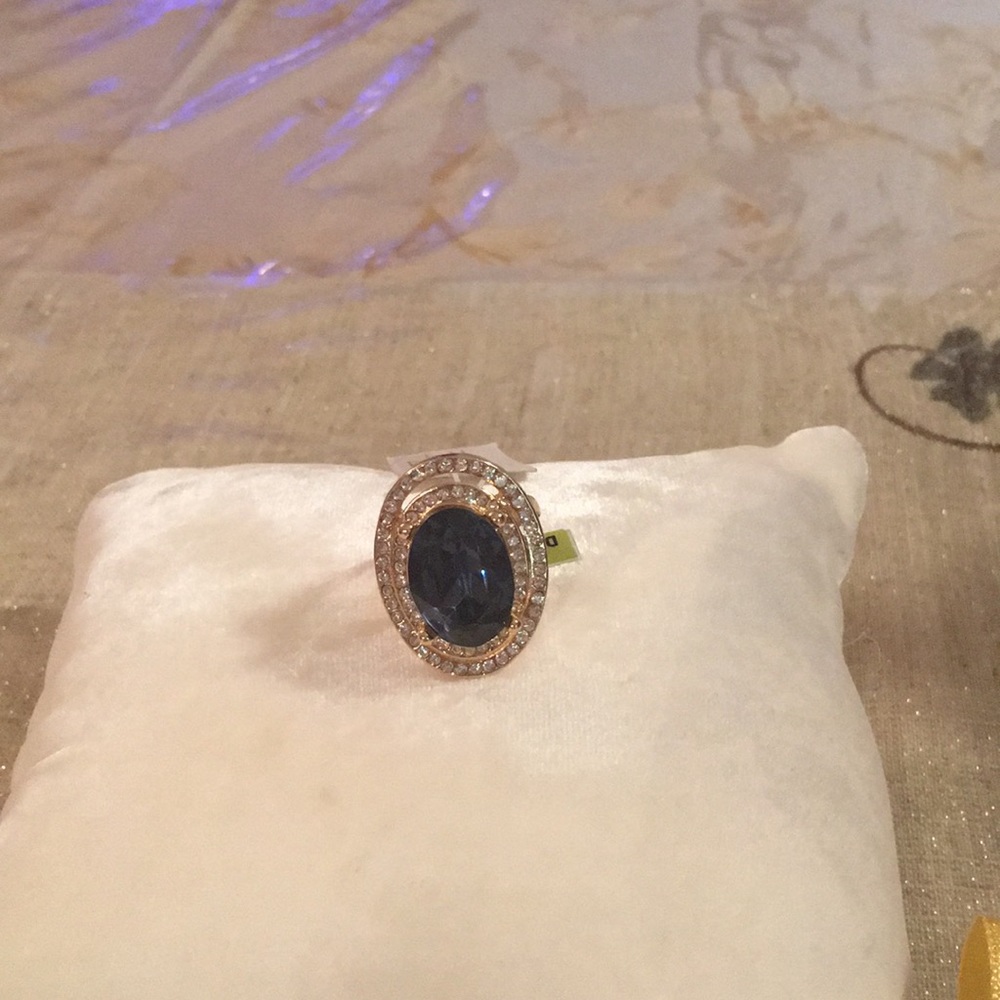 NWT TWLV Blue Oval Rhinestone
